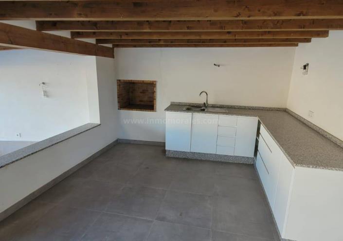 Image No.21-3 Bed Country House for sale