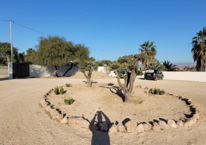 Image No.28-3 Bed Country House for sale