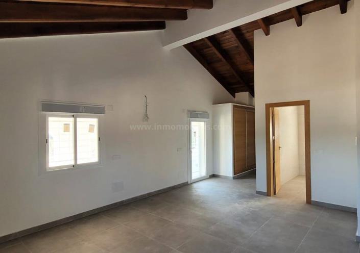 Image No.3-3 Bed Country House for sale