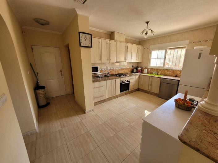 Image No.17-4 Bed Villa for sale