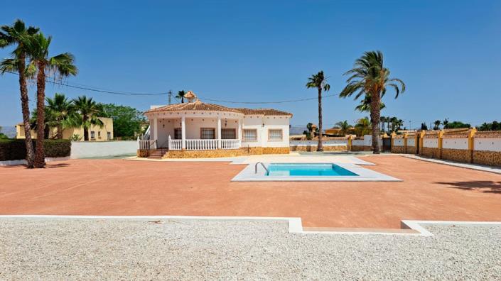 Image No.2-3 Bed Villa for sale