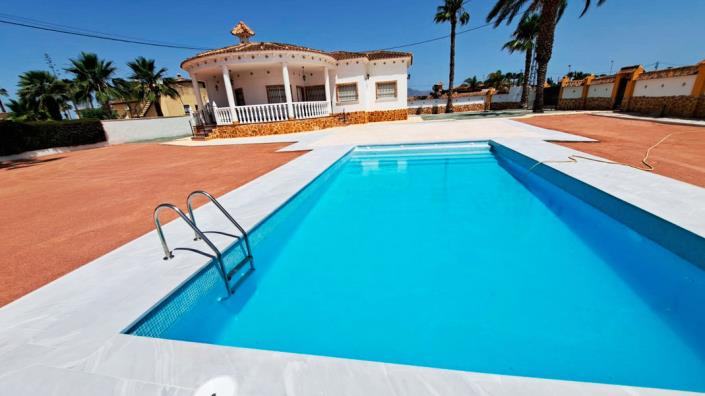 Image No.3-3 Bed Villa for sale