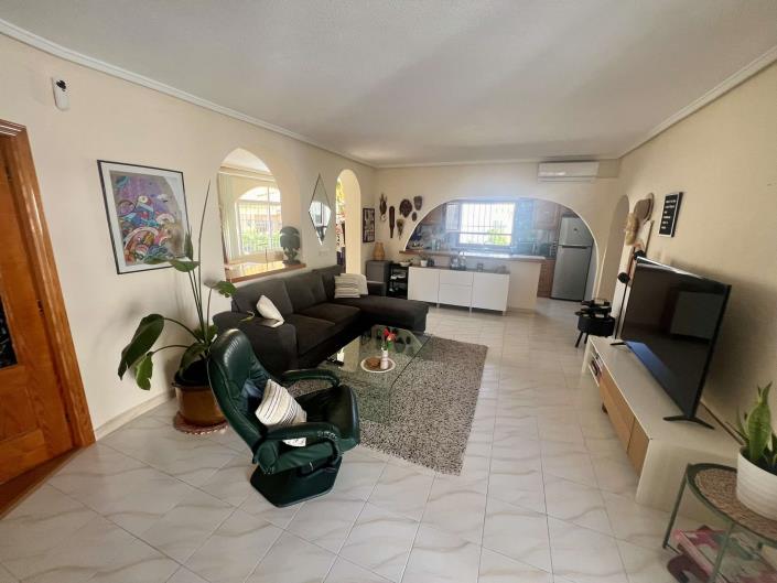 Image No.6-4 Bed House/Villa for sale