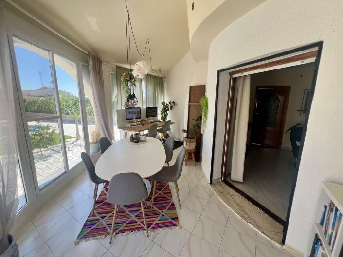 Image No.20-4 Bed House/Villa for sale