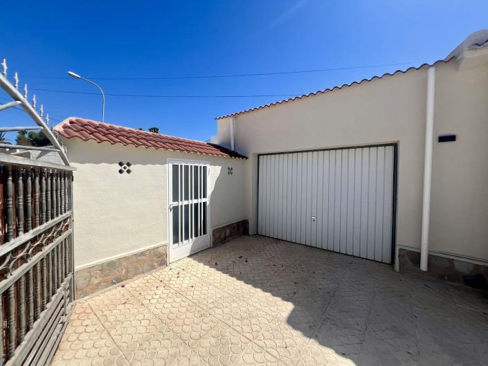 Image No.40-4 Bed House/Villa for sale