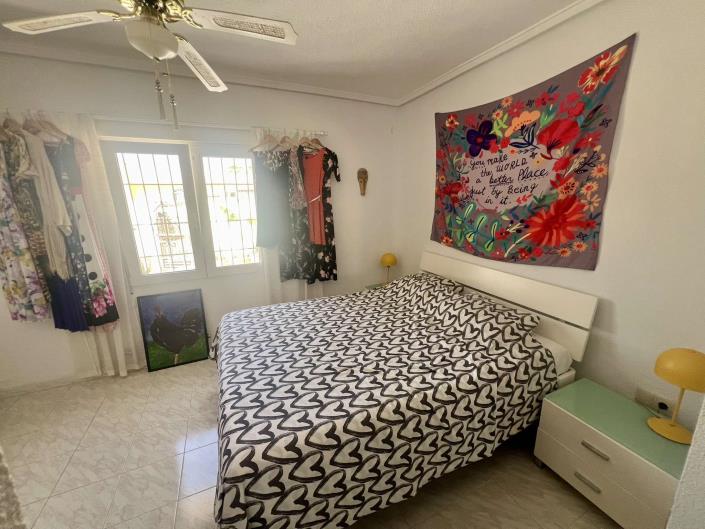 Image No.12-4 Bed House/Villa for sale