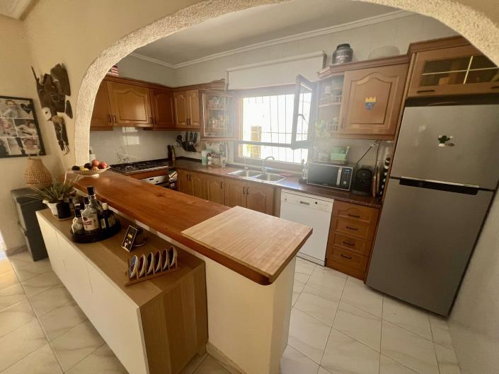 Image No.11-4 Bed House/Villa for sale