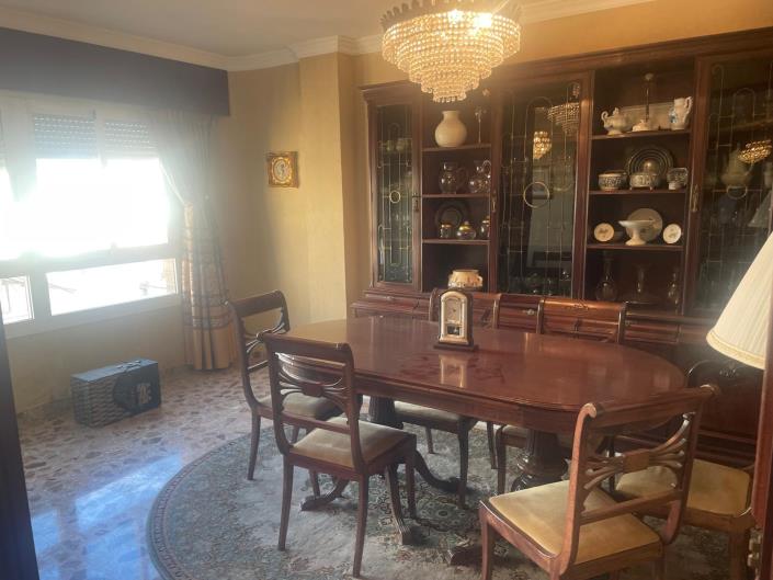 Image No.2-4 Bed Apartment for sale