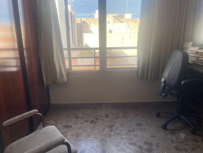 Image No.10-4 Bed Apartment for sale