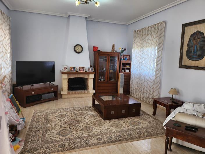 Image No.4-4 Bed Country House for sale