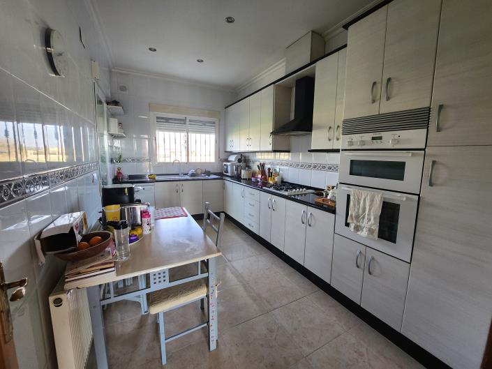 Image No.10-4 Bed Country House for sale