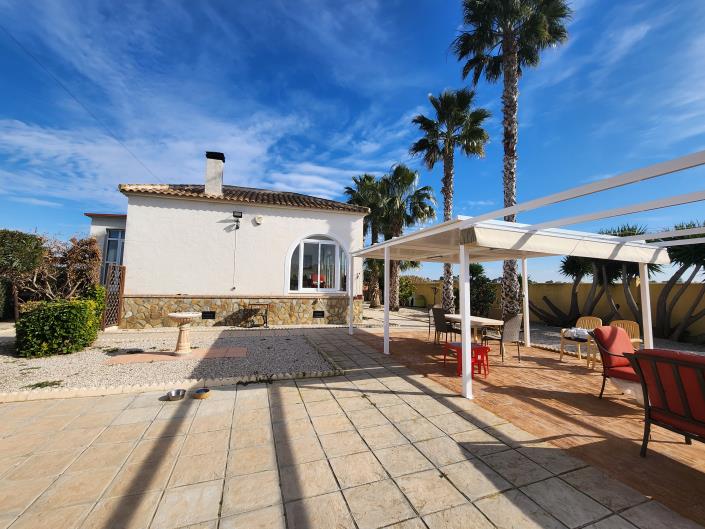 Image No.26-4 Bed Country House for sale