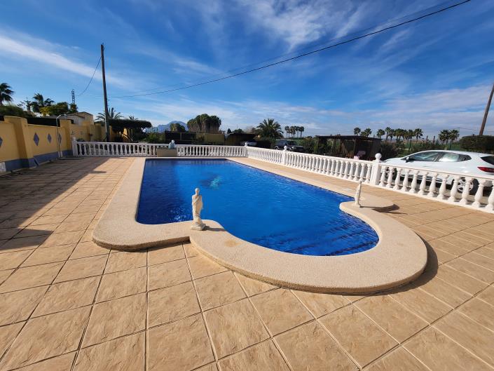 Image No.28-4 Bed Country House for sale