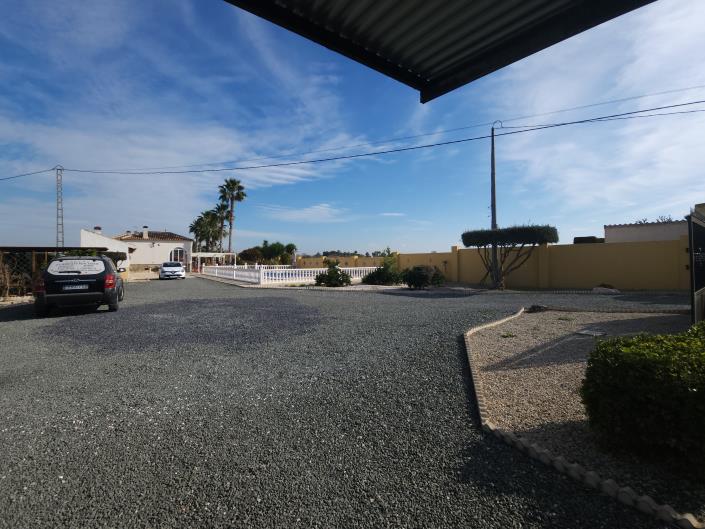 Image No.30-4 Bed Country House for sale