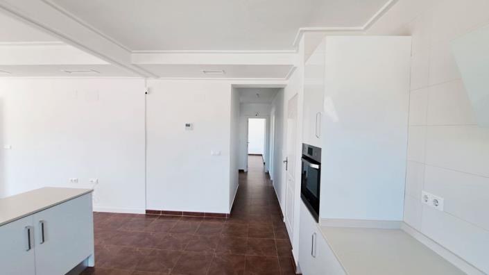 Image No.8-3 Bed Villa for sale