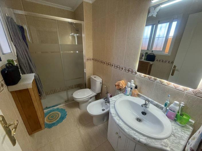 Image No.16-2 Bed Apartment for sale