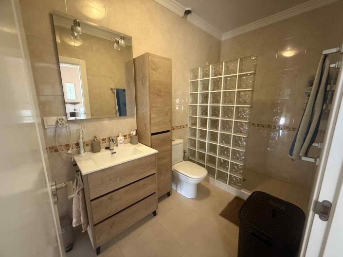 Image No.10-6 Bed Country Property for sale