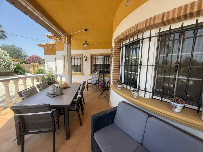 Image No.3-3 Bed Country House for sale