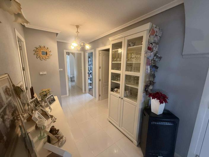 Image No.26-3 Bed Country House for sale