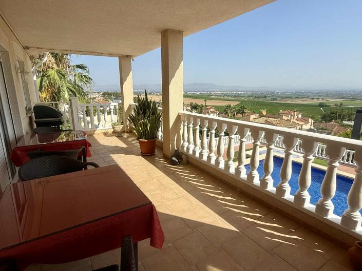 Image No.20-3 Bed Villa / Detached for sale