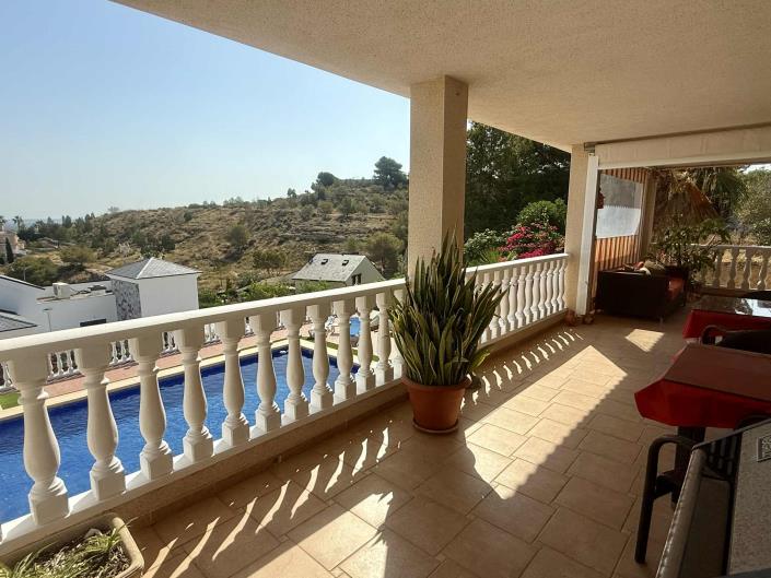 Image No.21-3 Bed Villa / Detached for sale