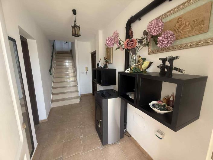 Image No.23-3 Bed Villa / Detached for sale