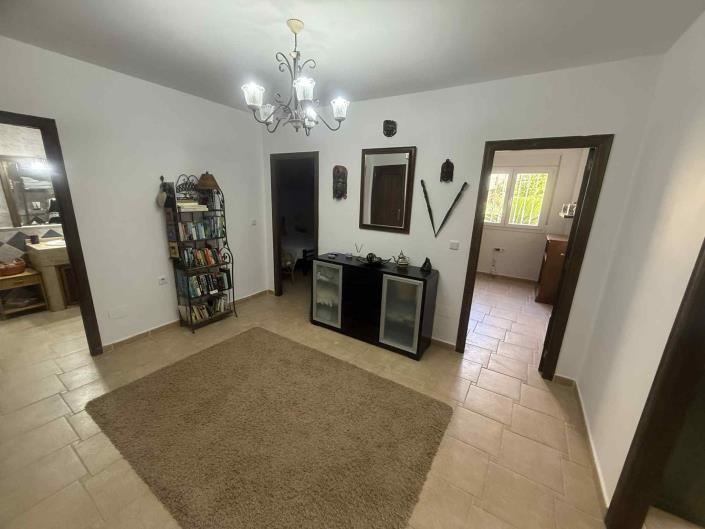 Image No.24-3 Bed Villa / Detached for sale