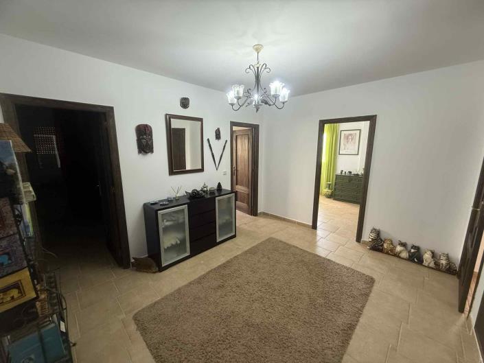 Image No.25-3 Bed Villa / Detached for sale