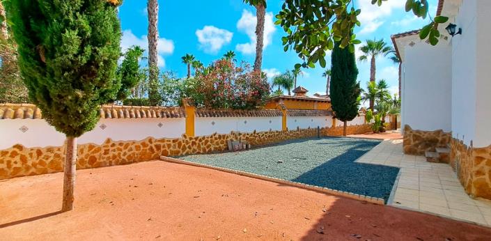 Image No.23-3 Bed Villa for sale