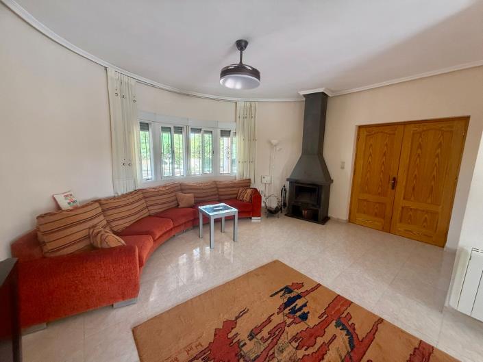 Image No.6-3 Bed Country House for sale