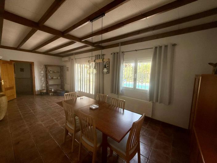 Image No.7-3 Bed Country House for sale