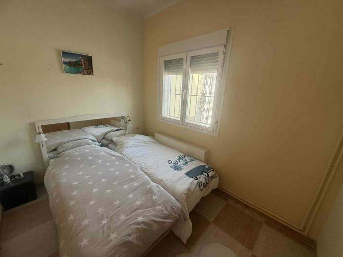 Image No.12-3 Bed Country House for sale