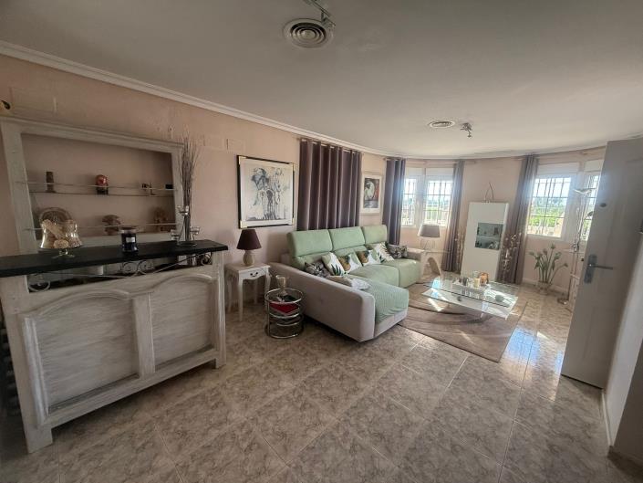 Image No.7-3 Bed Country House for sale