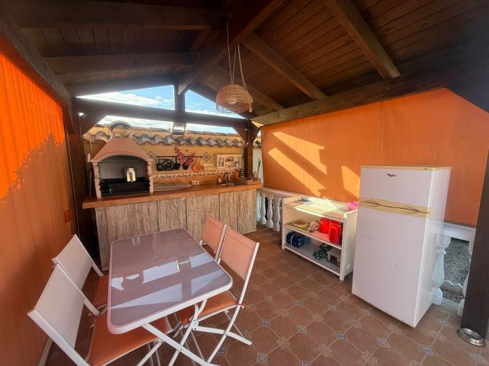 Image No.27-3 Bed Country House for sale