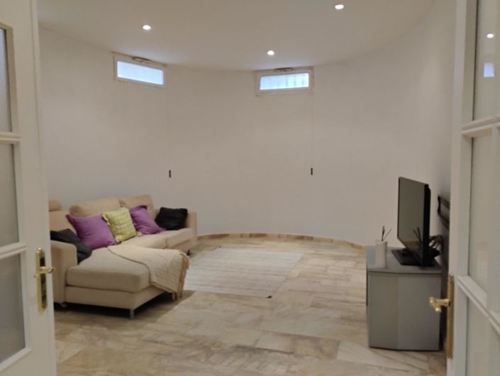 Image No.23-6 Bed Villa for sale