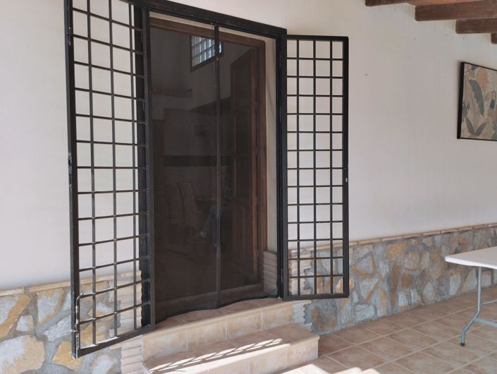 Image No.19-3 Bed Country House for sale