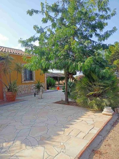 Image No.1-10 Bed Country House for sale
