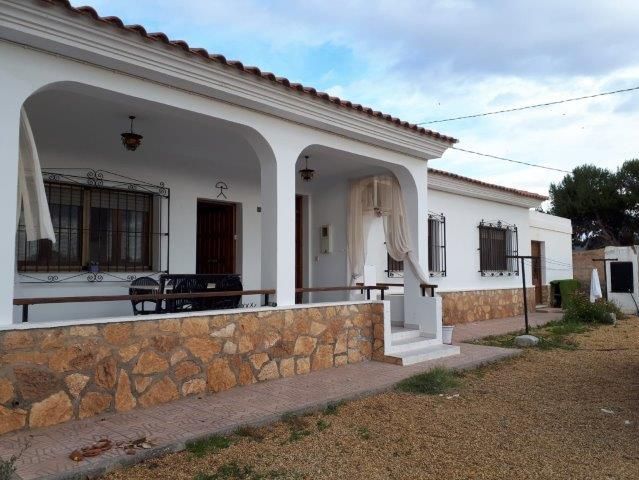Image No.2-3 Bed Villa for sale