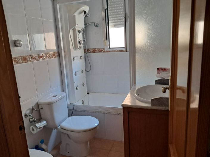 Image No.12-2 Bed Villa for sale