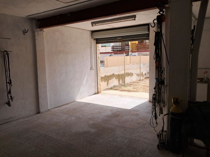 Image No.16-2 Bed Villa for sale