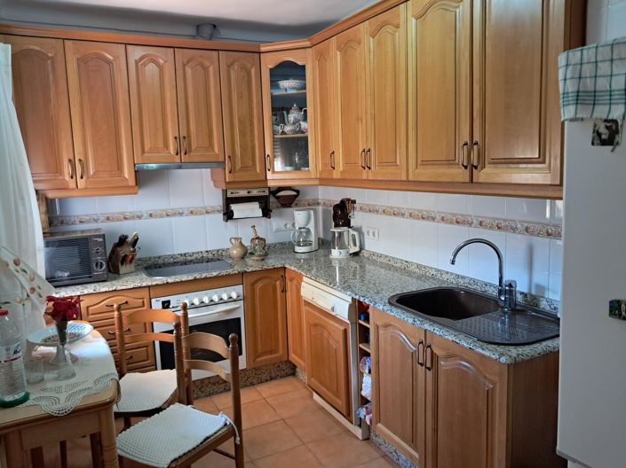 Image No.4-2 Bed Villa for sale