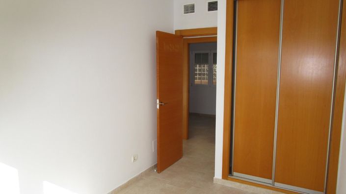 Image No.15-3 Bed Apartment for sale