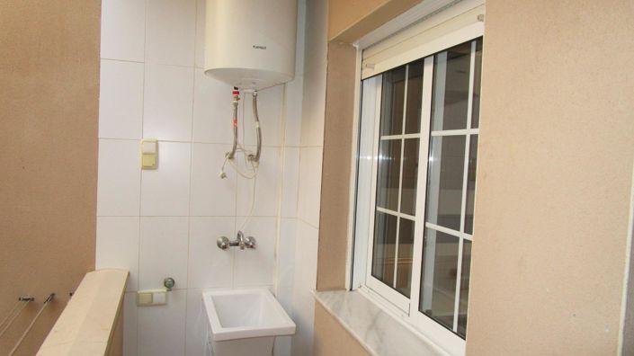 Image No.17-3 Bed Apartment for sale