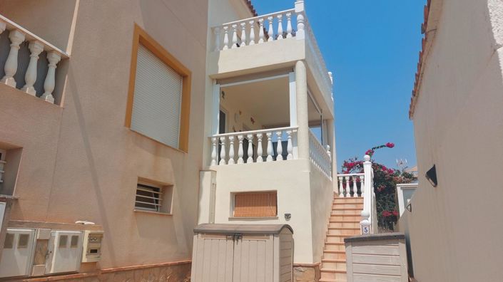 Image No.1-3 Bed Property for sale