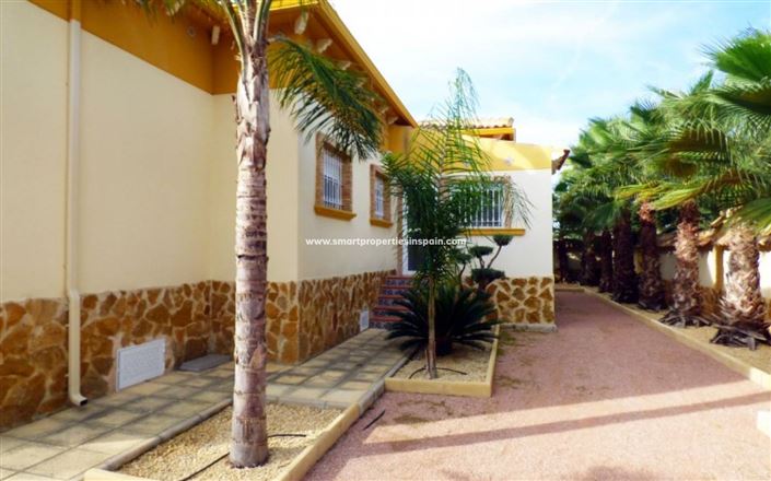 Image No.30-5 Bed Country House for sale