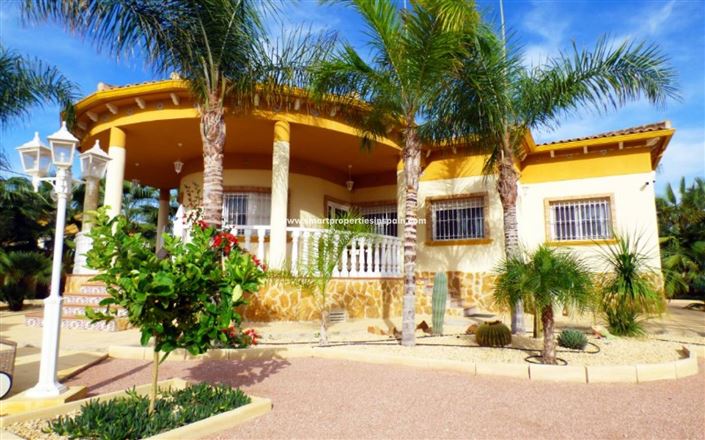 Image No.33-5 Bed Country House for sale