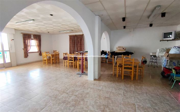 Image No.18-7 Bed Villa for sale