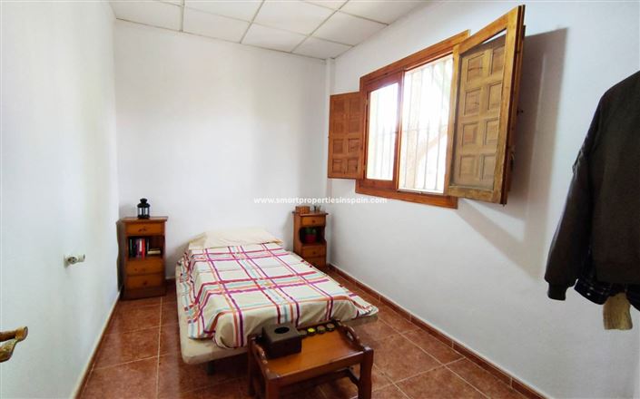 Image No.8-7 Bed Villa for sale