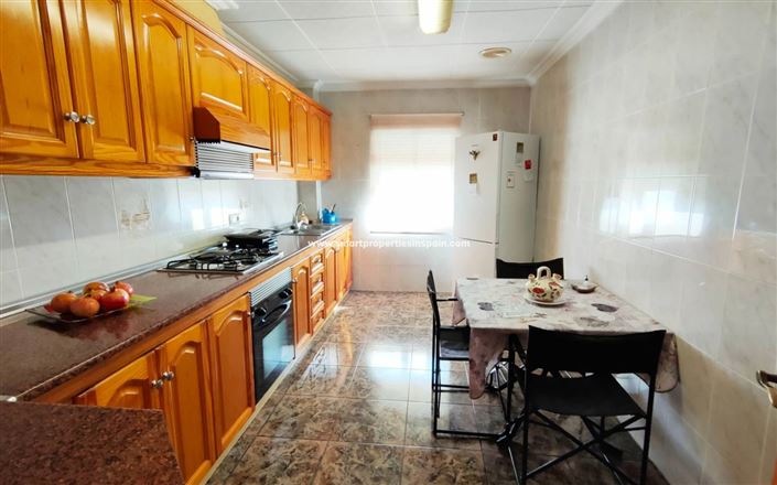 Image No.9-7 Bed Villa for sale