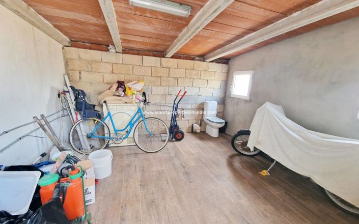 Image No.14-4 Bed Country House for sale